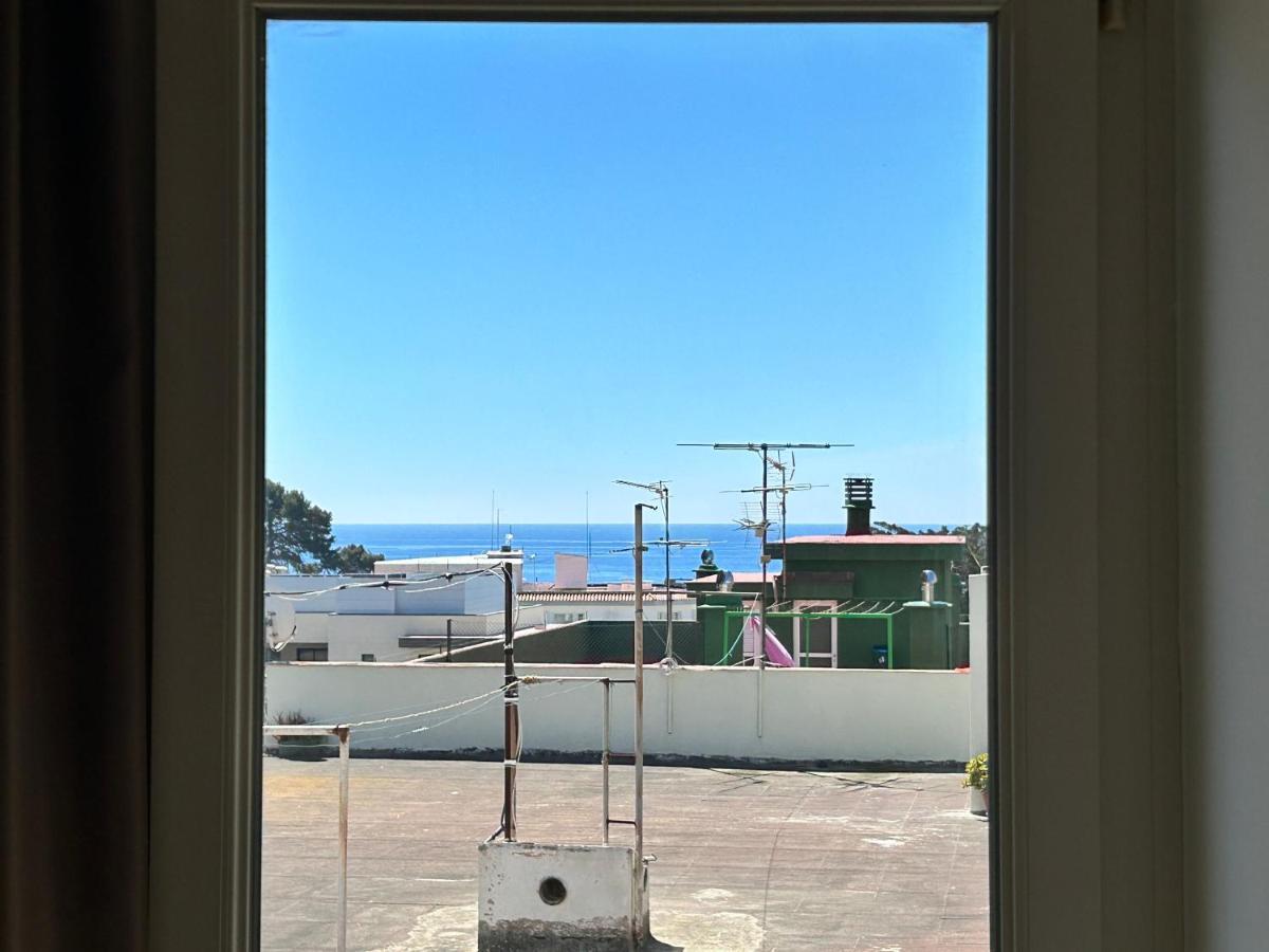 Apartaments Superiors Mtb Only Couples Льорет-де-Мар Экстерьер фото