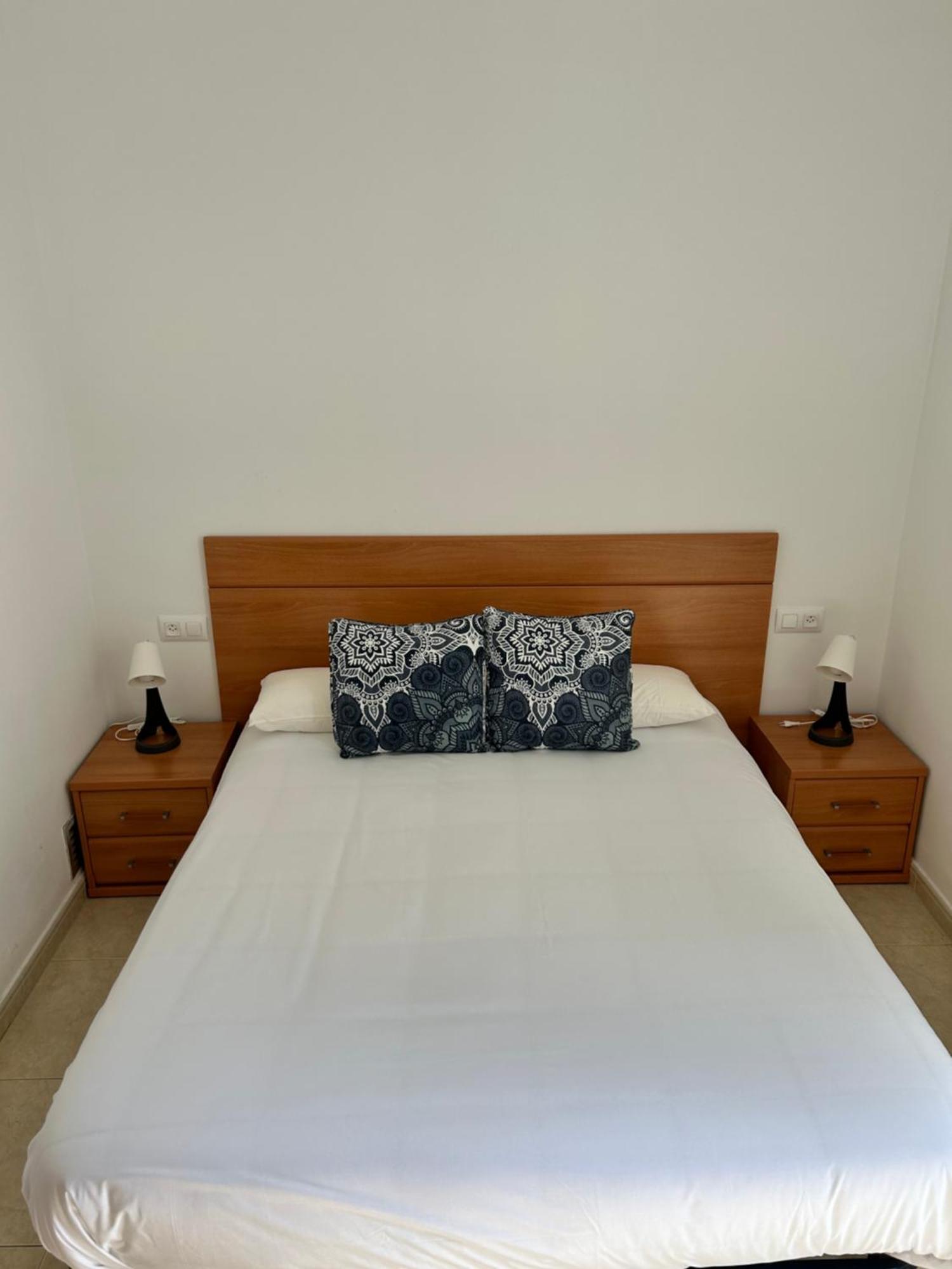 Apartaments Superiors Mtb Only Couples Льорет-де-Мар Экстерьер фото
