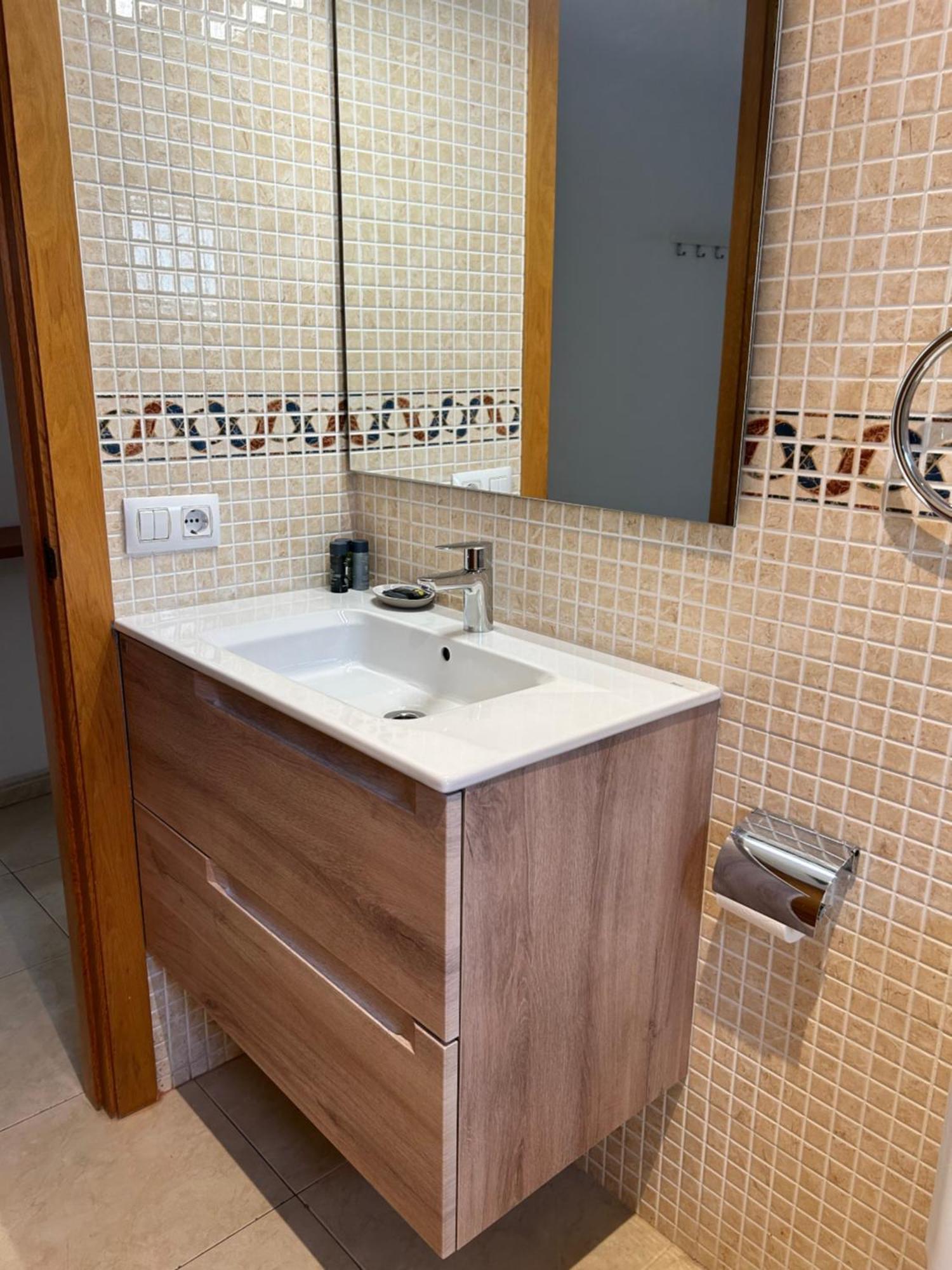 Apartaments Superiors Mtb Only Couples Льорет-де-Мар Экстерьер фото