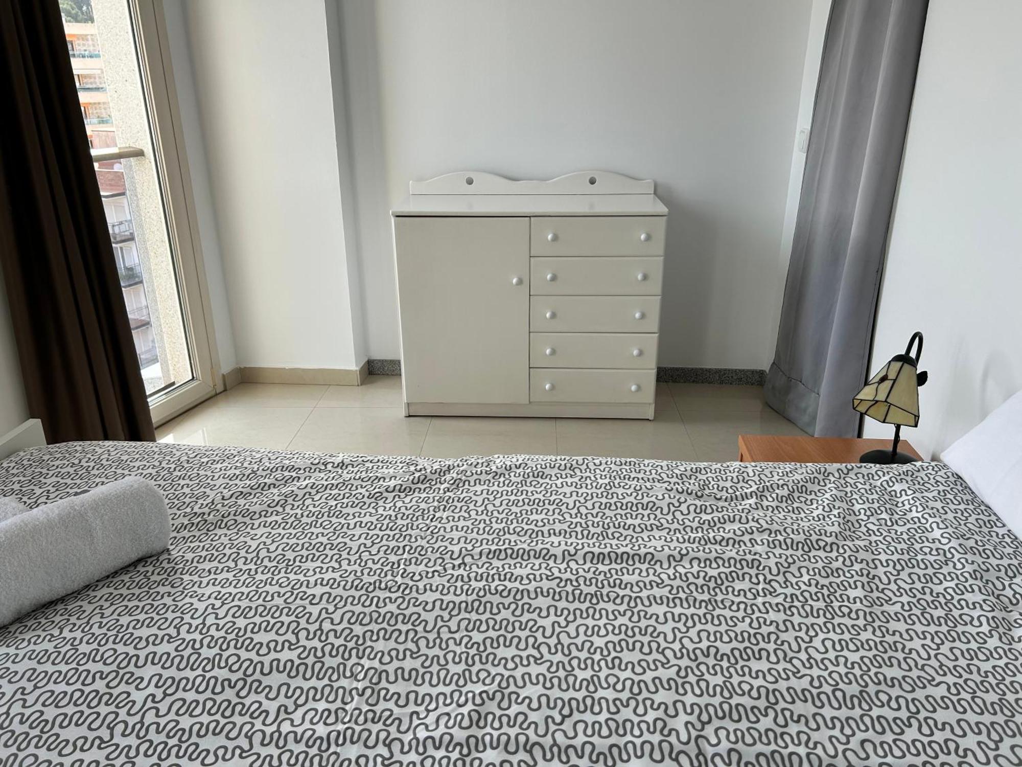 Apartaments Superiors Mtb Only Couples Льорет-де-Мар Экстерьер фото